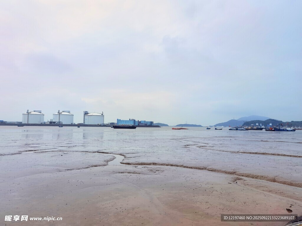 海邊灘涂風(fēng)景