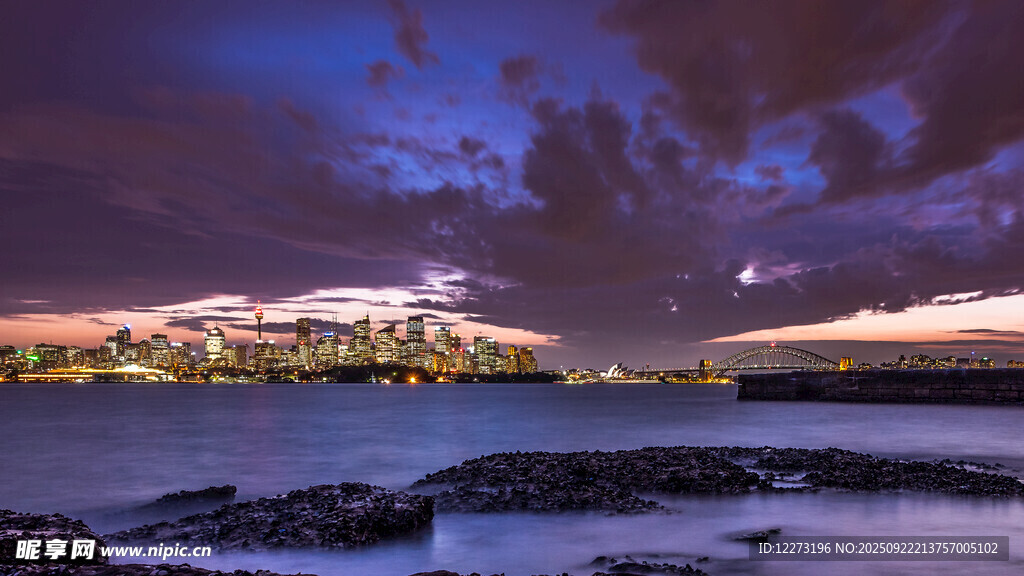 海濱夜景 