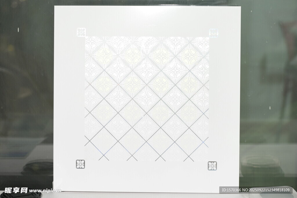 白色菱格紋理裝飾面板