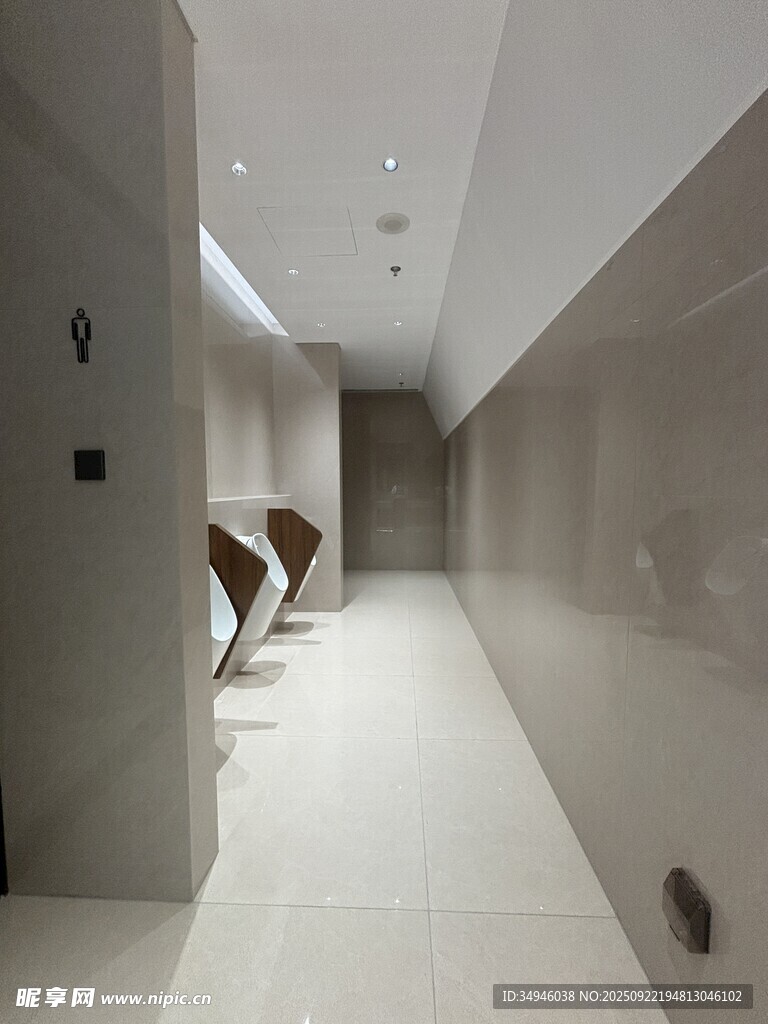 現(xiàn)代簡約風格走廊空間