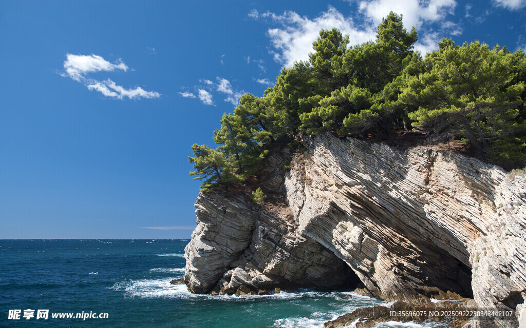 海邊懸崖美景