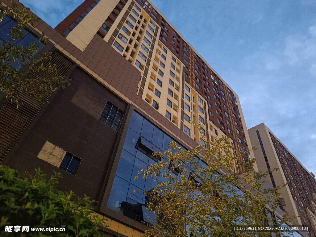 高層住宅樓外觀景致