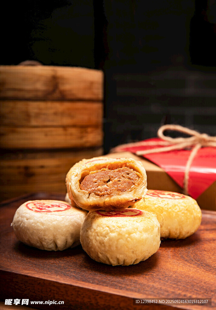傳統(tǒng)美味酥皮點(diǎn)心展示