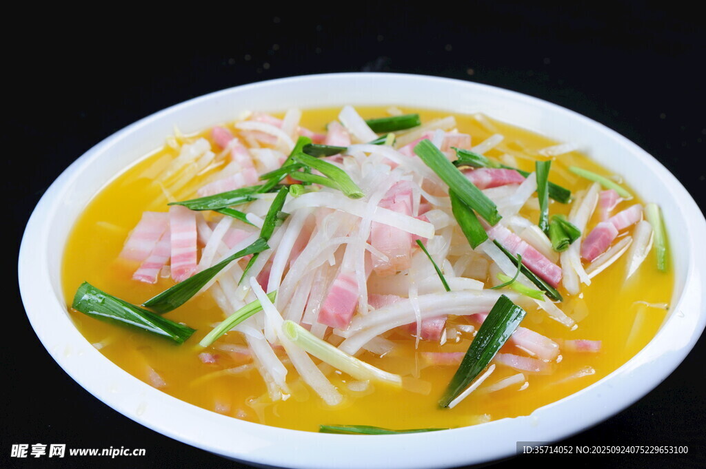 金湯鮮蝦魷魚美食佳肴