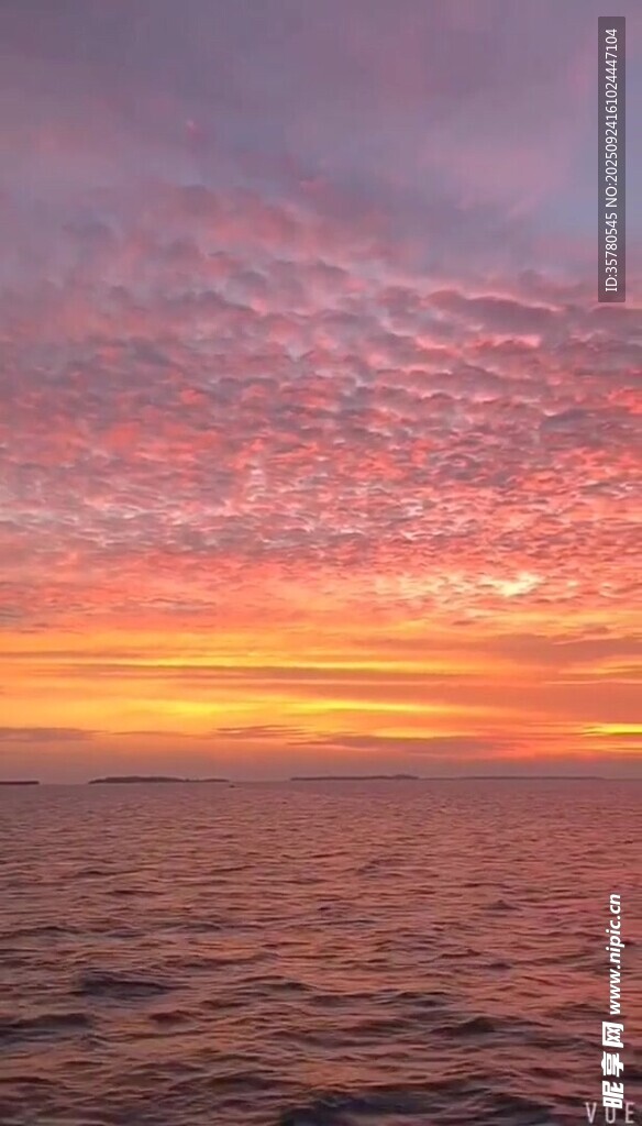 海上絢爛日出美景