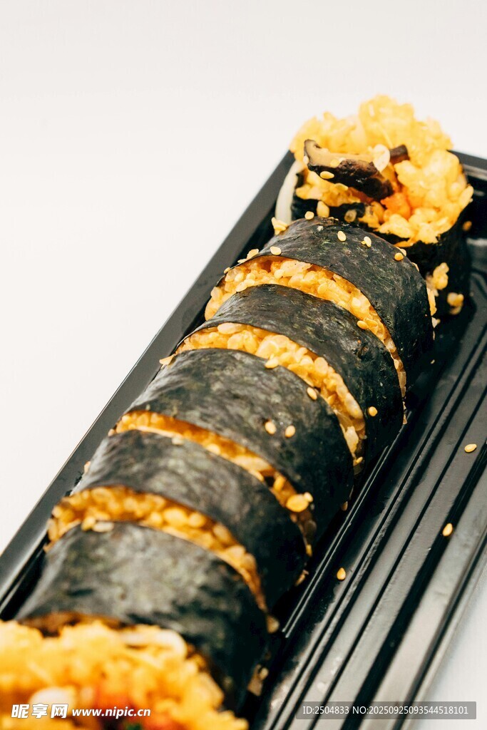 美味海苔肉松壽司卷