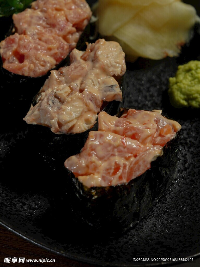 美味烤肉搭配配菜