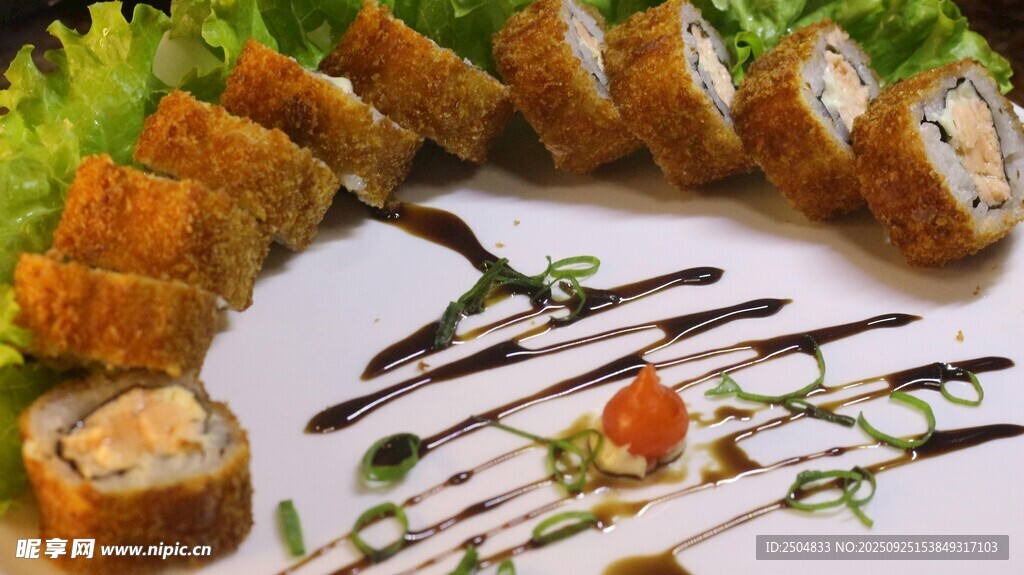 美味炸卷擺盤精致佳肴
