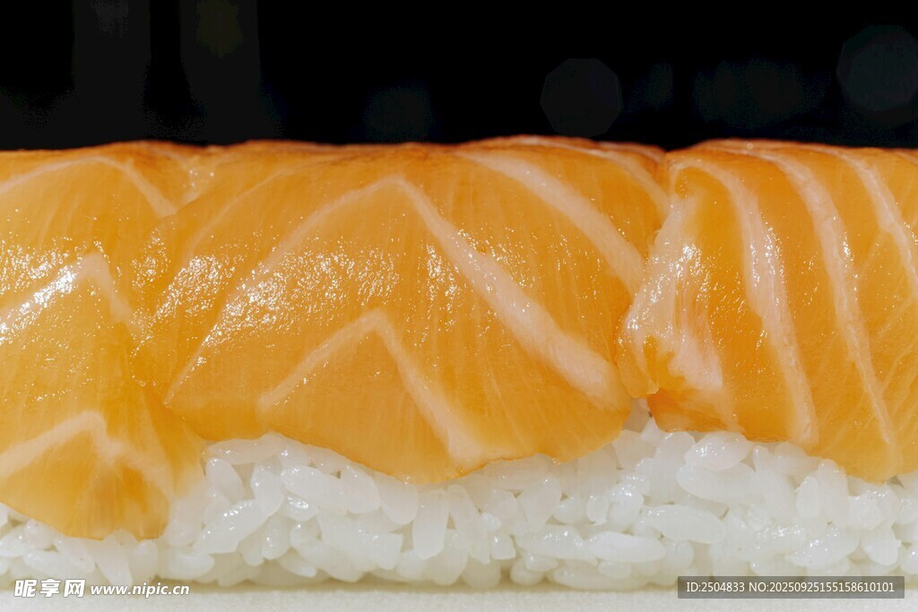 美味三文魚壽司