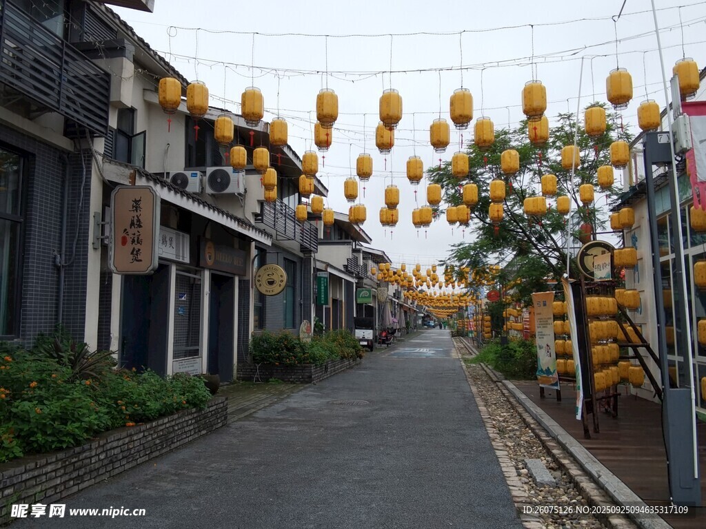 日式街道掛飾燈籠景觀