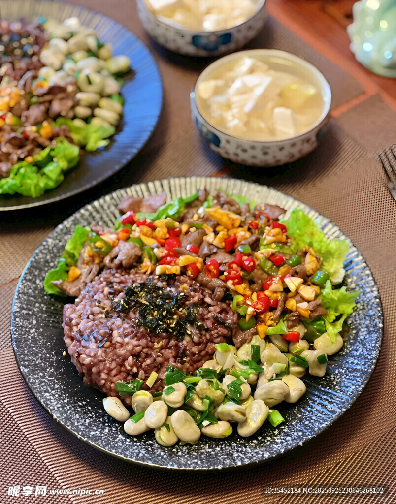 堅(jiān)果糙米飯