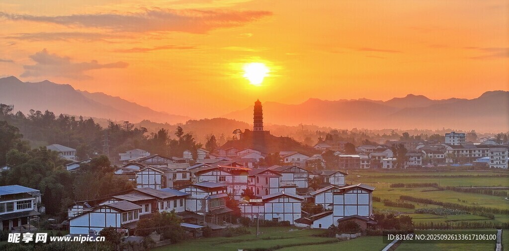 鄉(xiāng)村日落美景