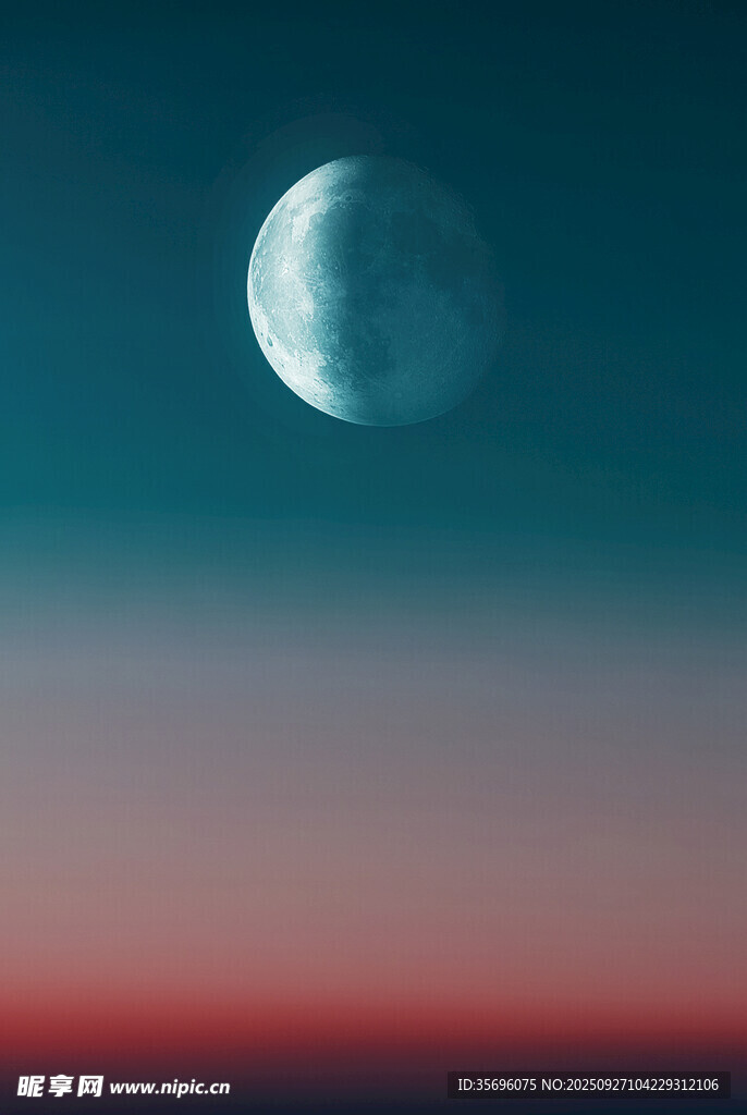 夜空中的朦朧彎月