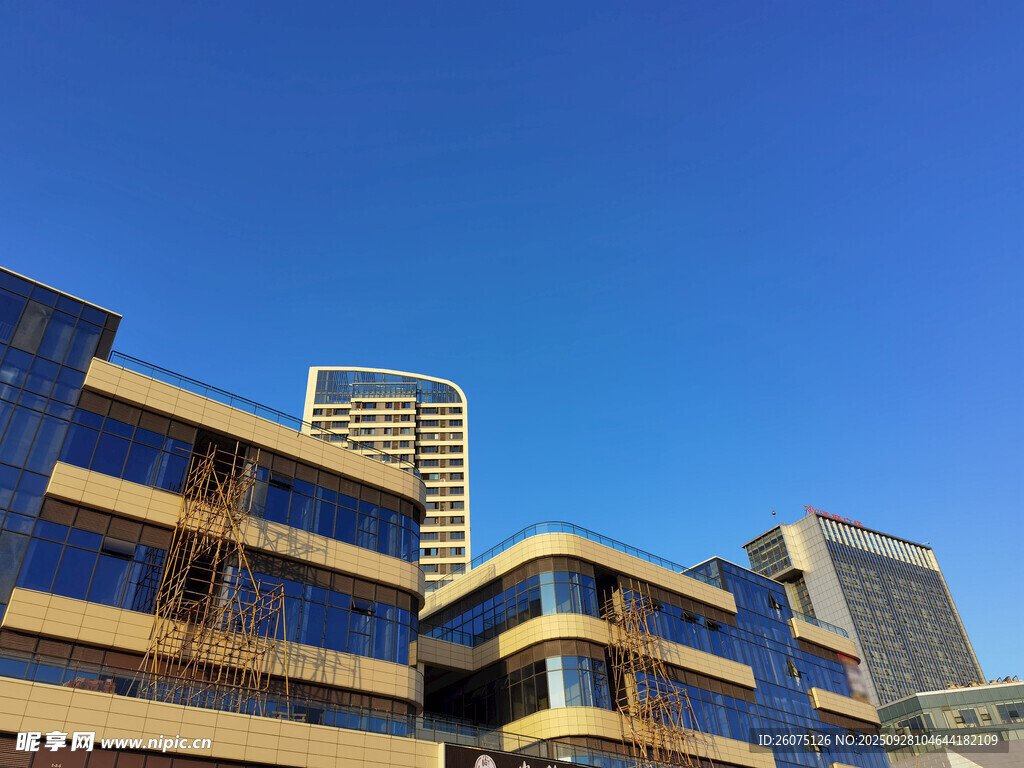 現(xiàn)代風(fēng)格城市建筑群