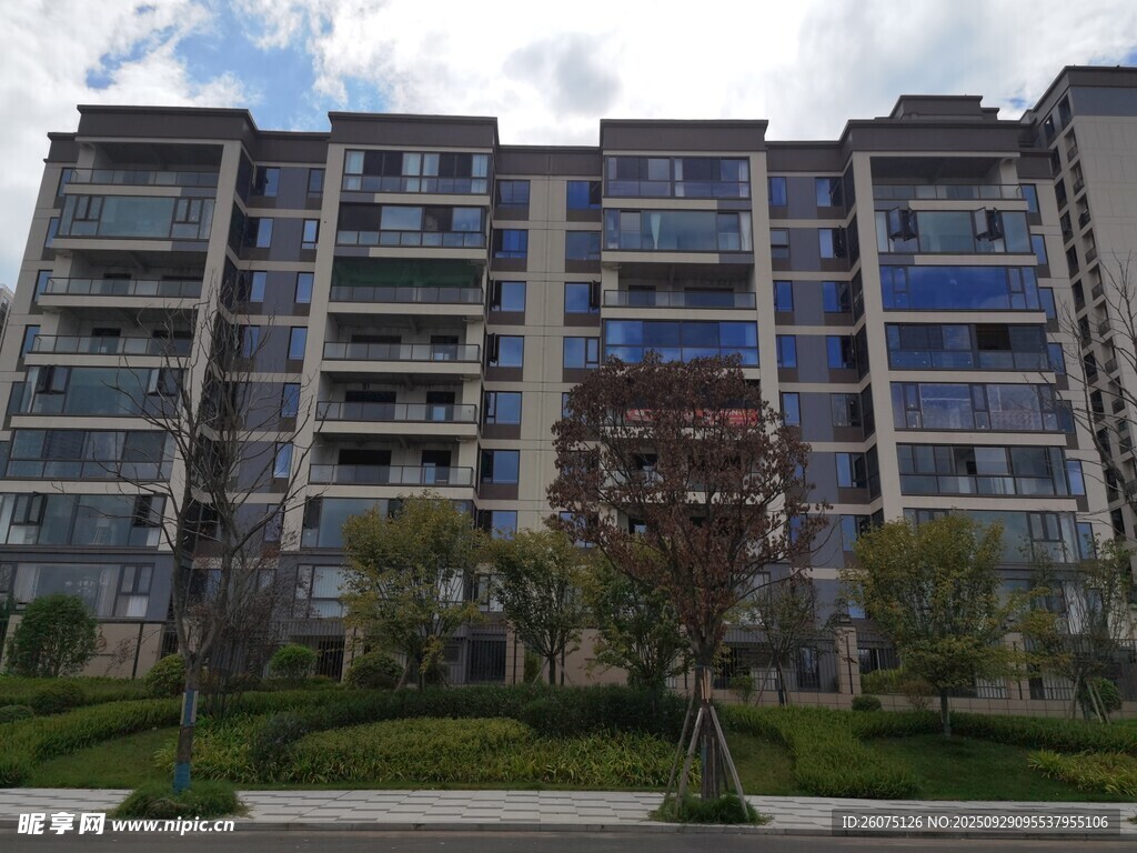 現(xiàn)代高層住宅外觀景觀