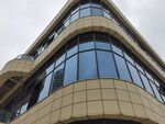 現(xiàn)代弧形玻璃外觀建筑