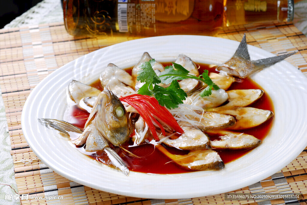 美味剁椒魚頭