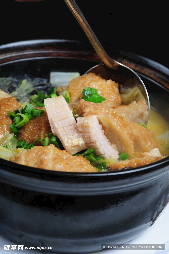 美味砂鍋豆腐煲