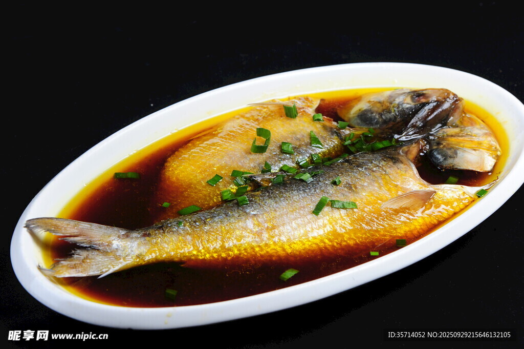 清蒸黃魚(yú)