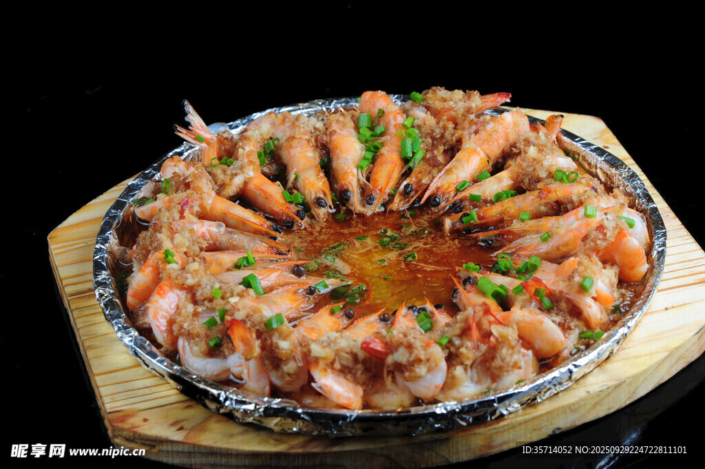美味鮮蝦圈鍋料理