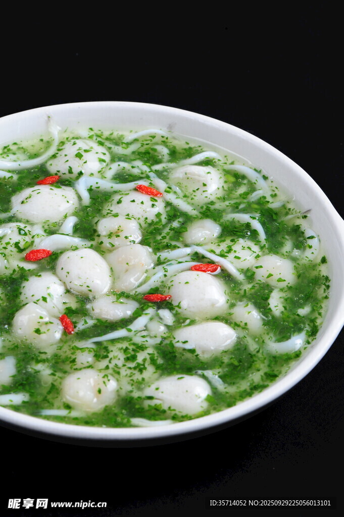 翡翠白玉魚丸湯
