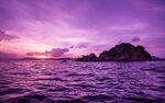 海上日落時(shí)的島嶼美景