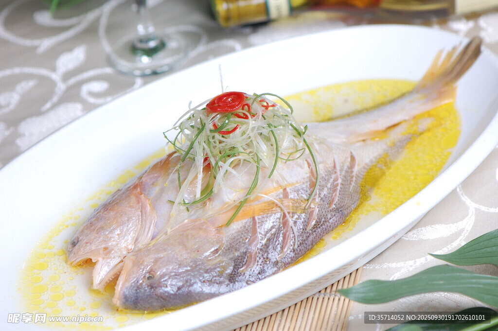清蒸魚色澤誘人