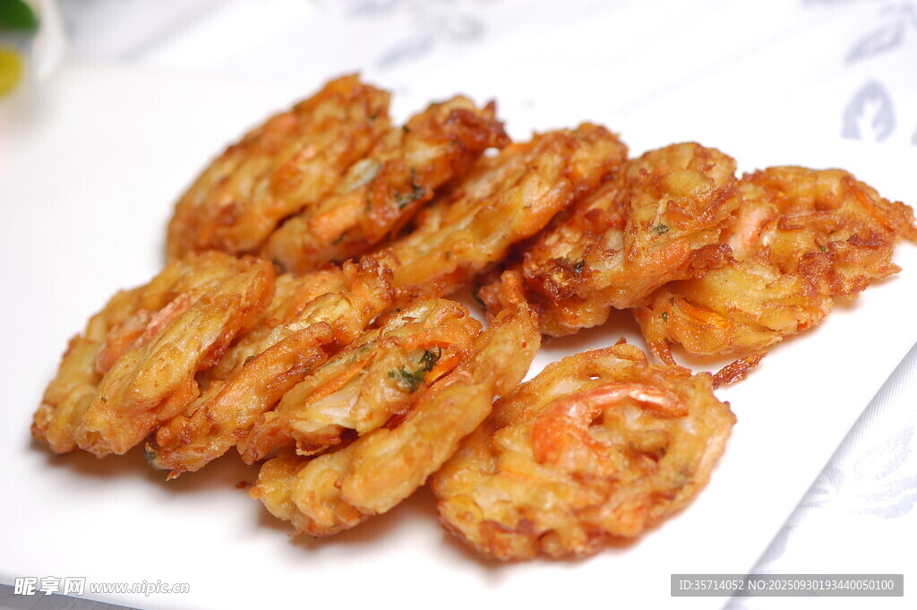 香酥美味炸藕盒