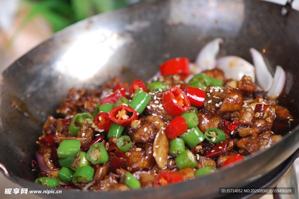 美味爆炒肉絲