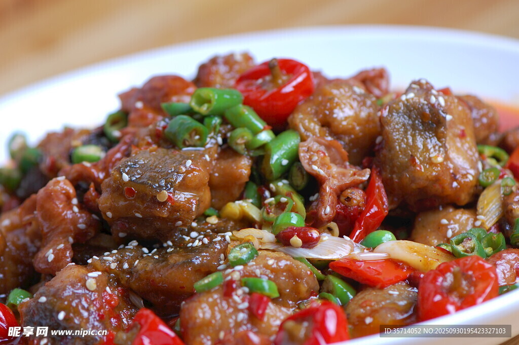 美味香辣炒雞塊