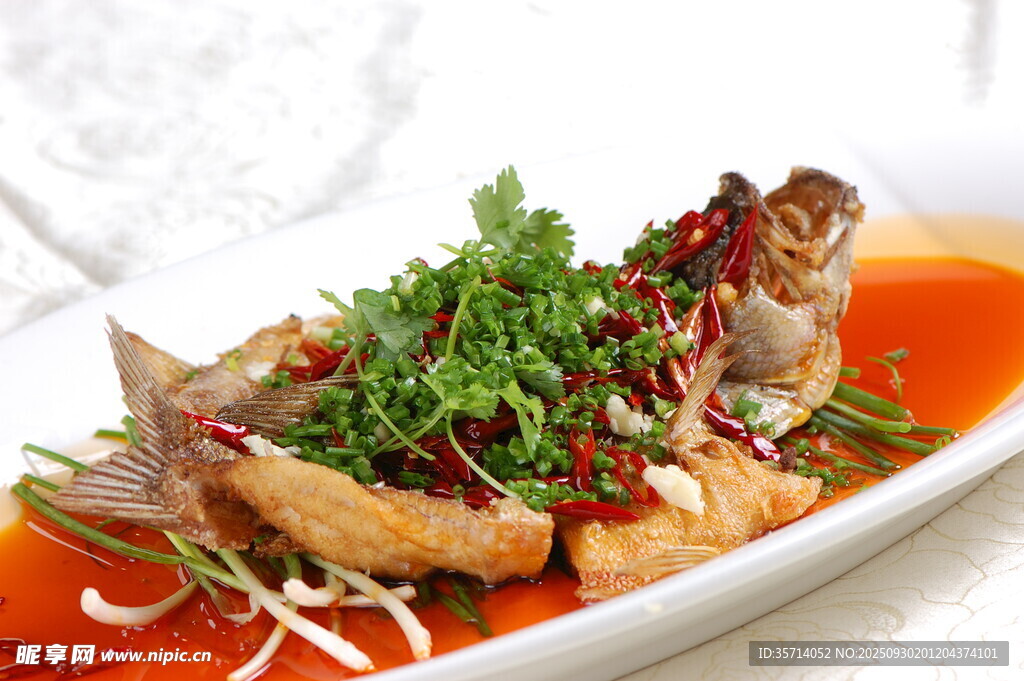 香辣美味紅燒魚