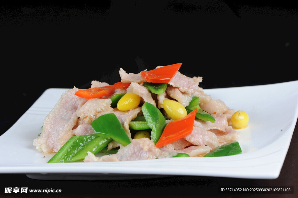 蔬菜玉米炒肉片