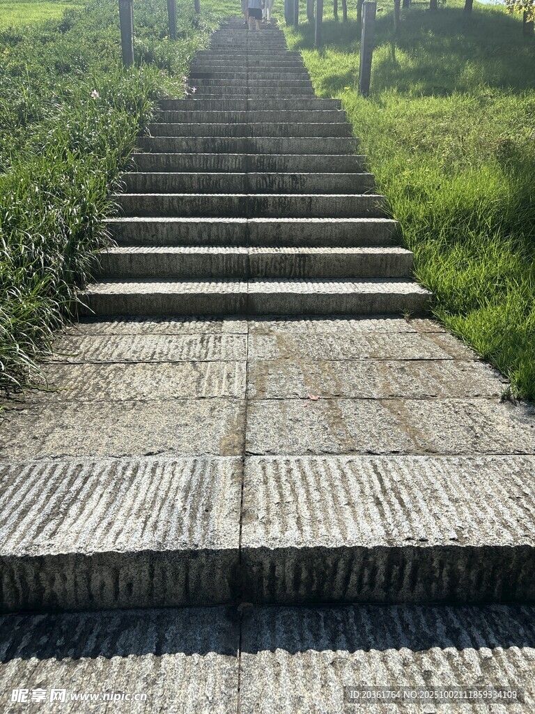 戶外石階小徑