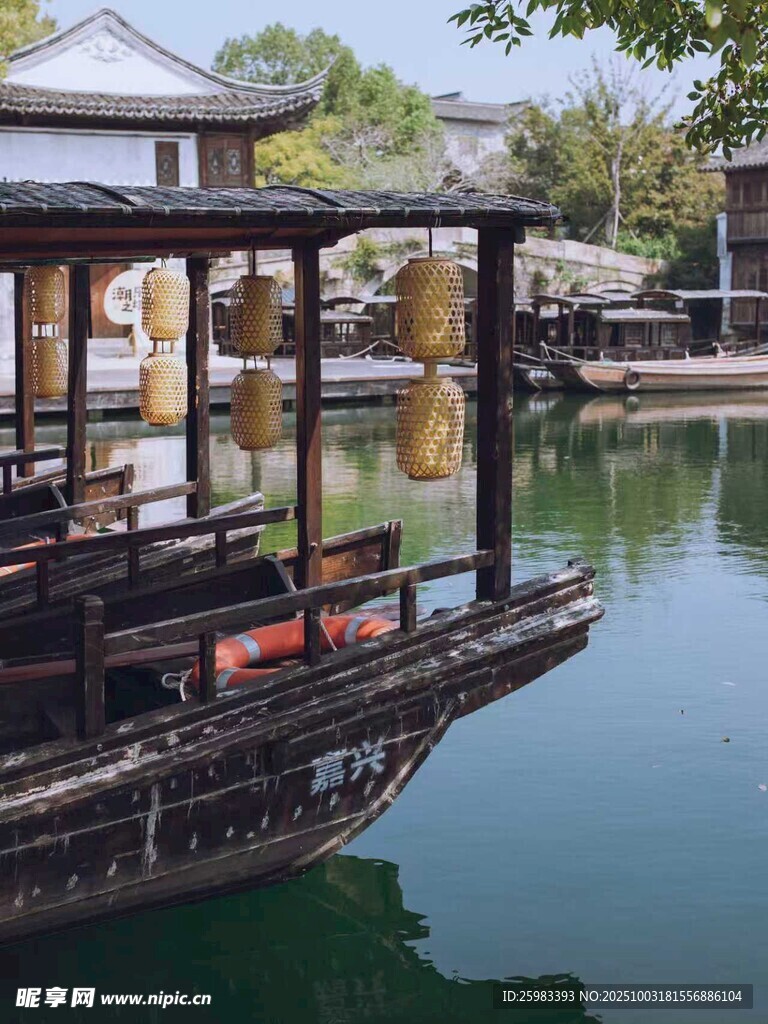 水鄉(xiāng)古船