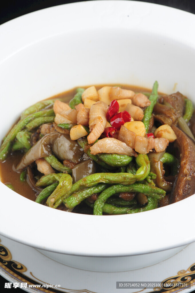 豆角炒肉美味家常菜