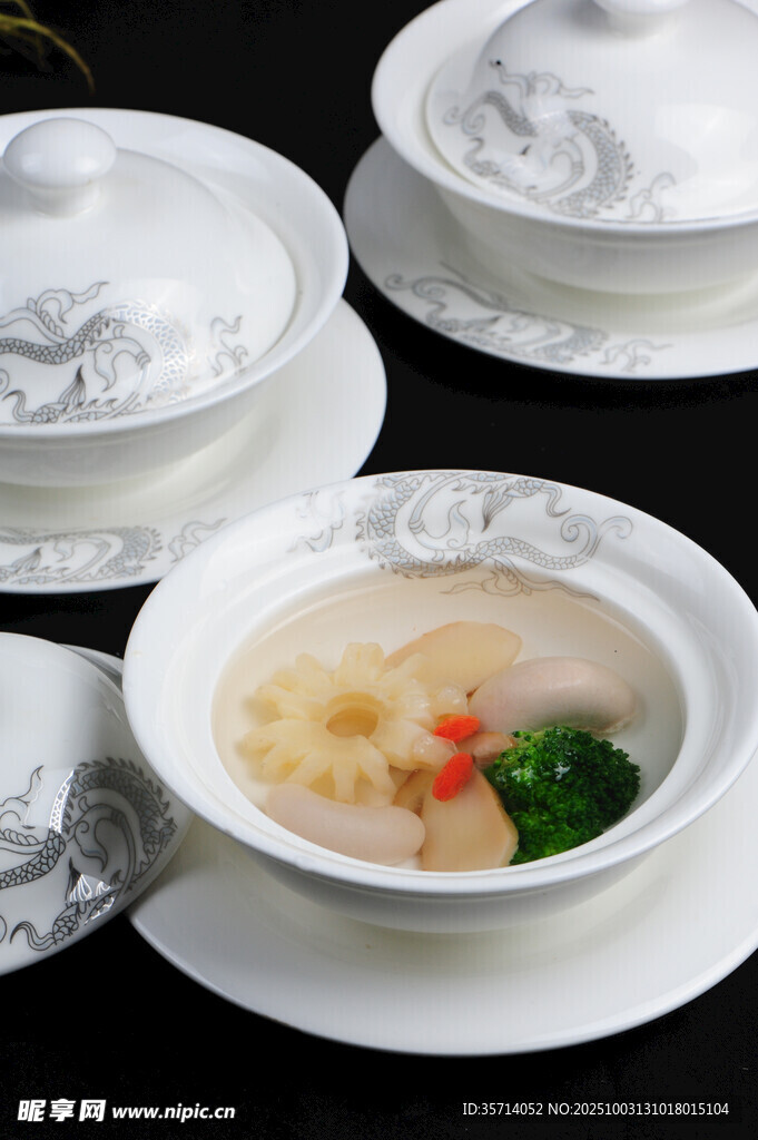 精致養(yǎng)生湯品