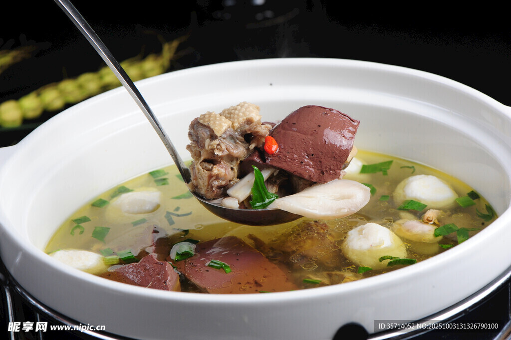 美味滋補(bǔ)的丸子肉類湯品