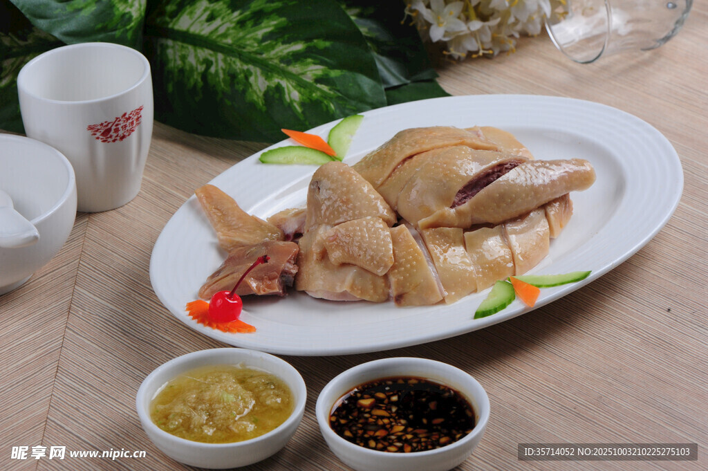 美味鹵味拼盤搭配多樣調(diào)料