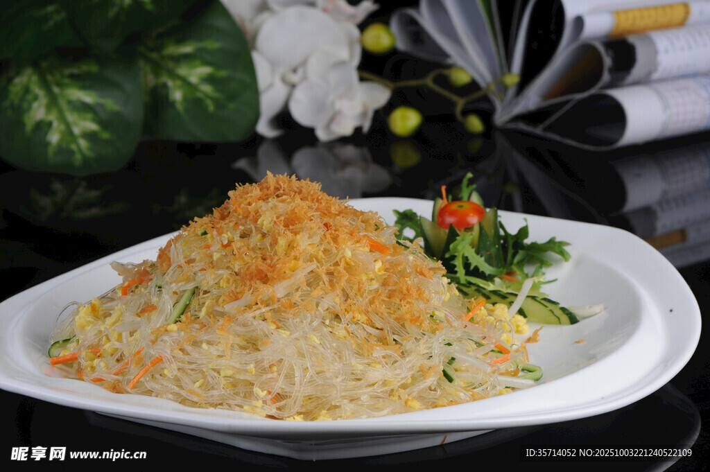 美味芝士焗飯色澤誘人