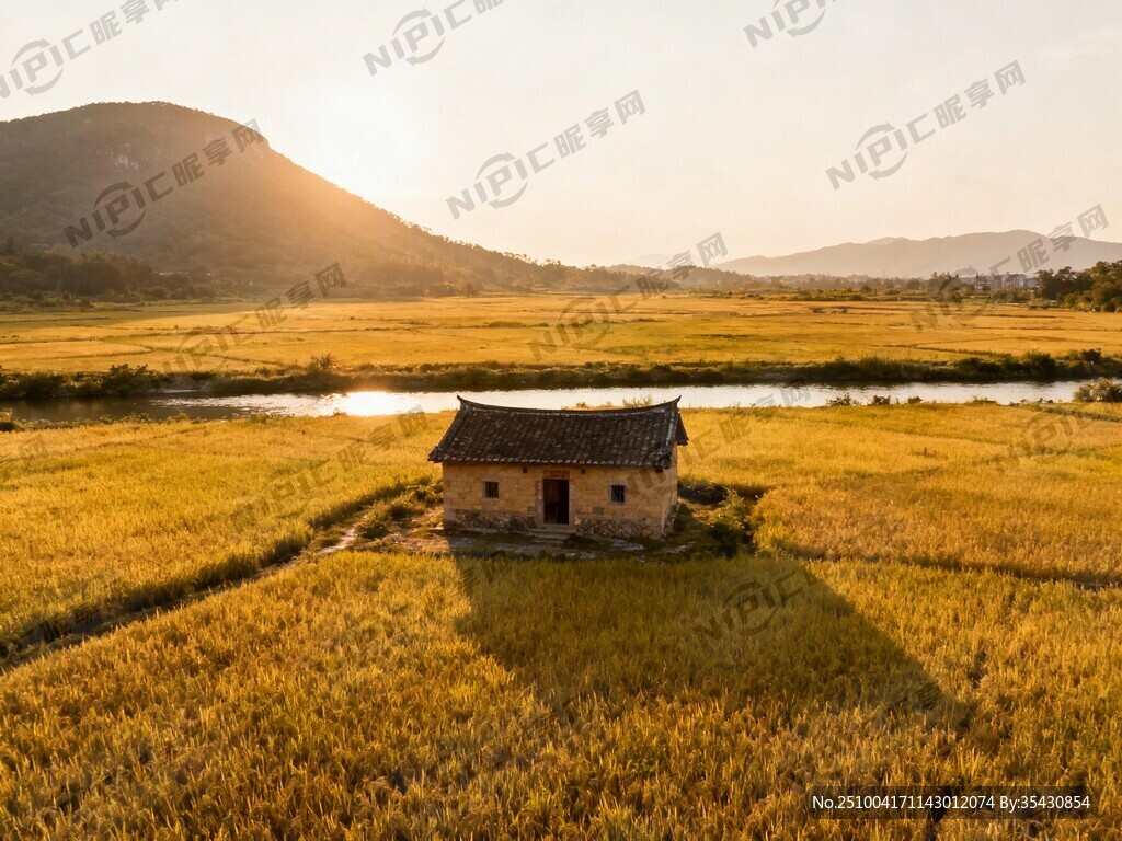 攝影圖片 朝前方 遠(yuǎn)處有山