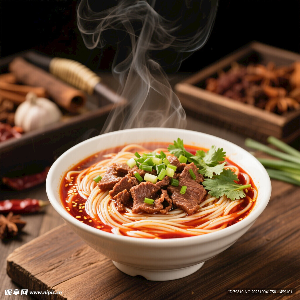 熱氣騰騰牛肉面