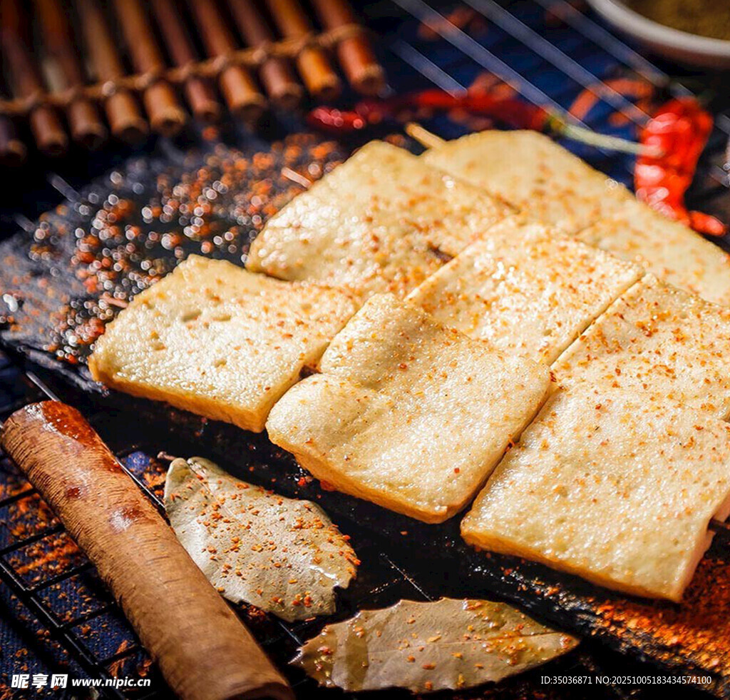 烤架上的美味烤饅頭片