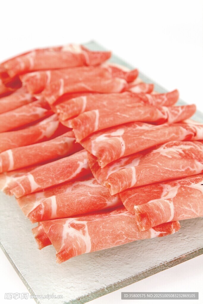 新鮮肥牛肉卷整齊擺放