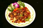 美味特色炒肉擺盤(pán)精致