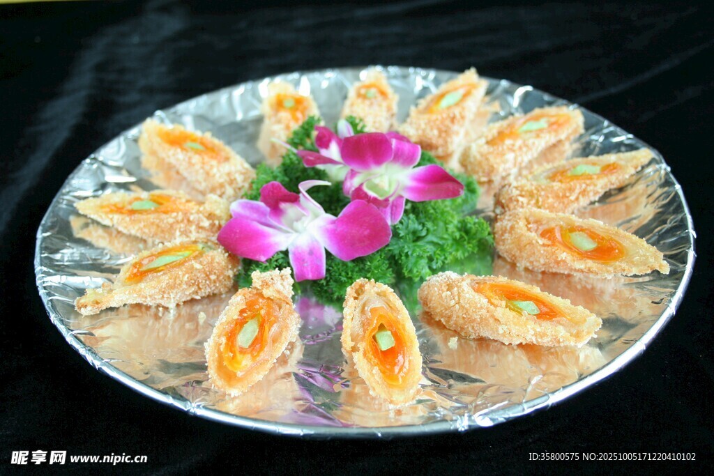 精美擺盤的特色卷類美食