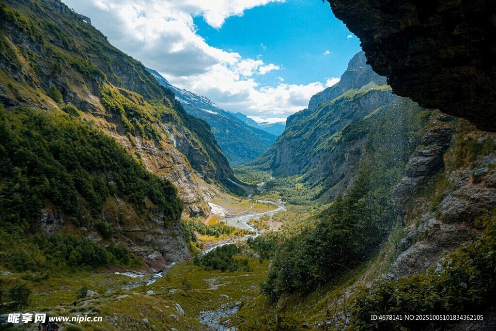 山谷美景