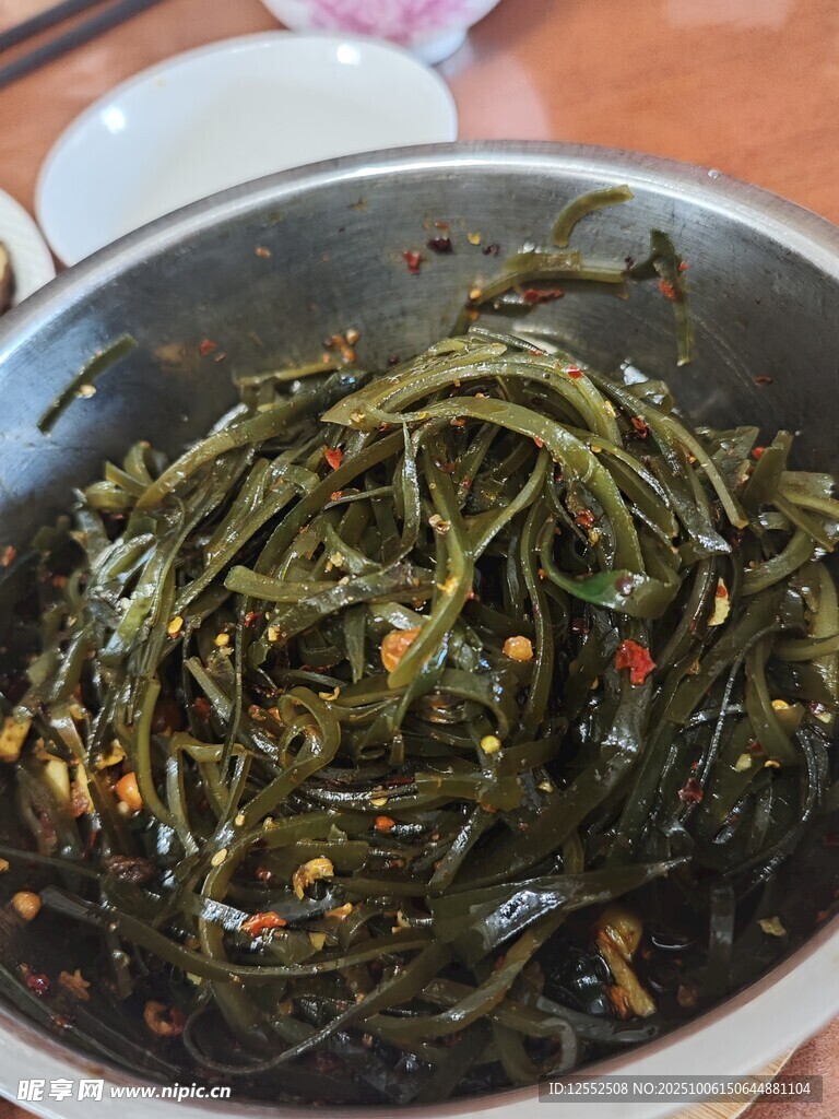 涼拌海帶絲