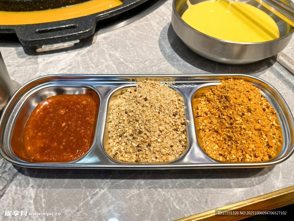 多樣美味醬料與蘸料組合