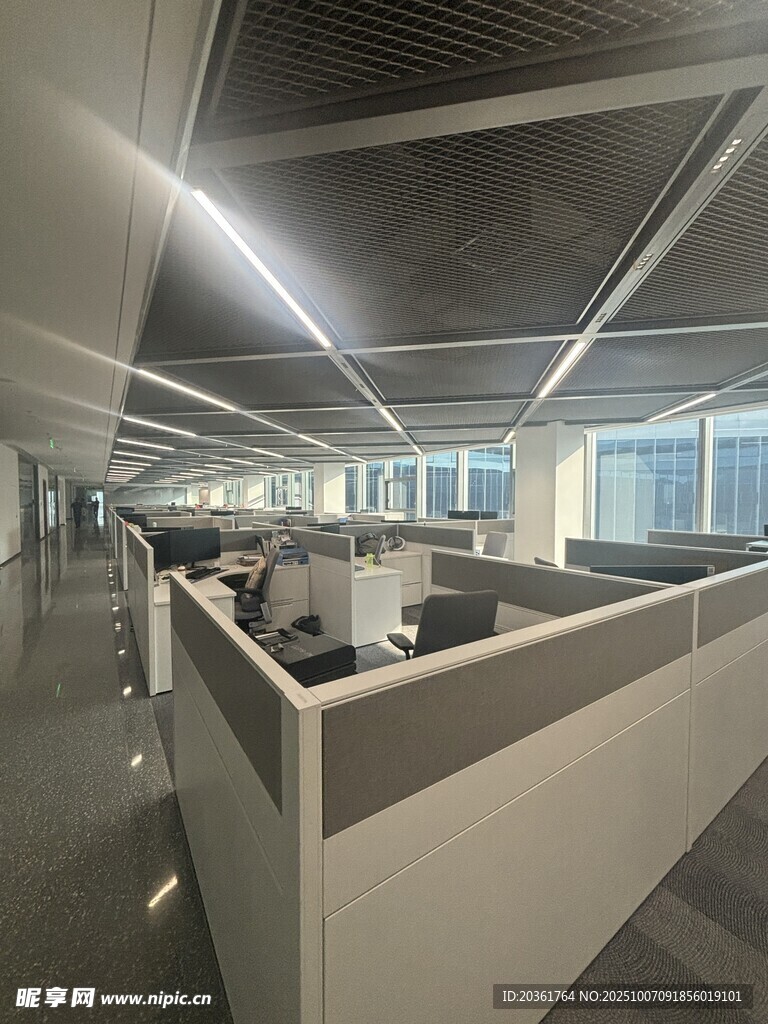 現代開放式辦公空間場景
