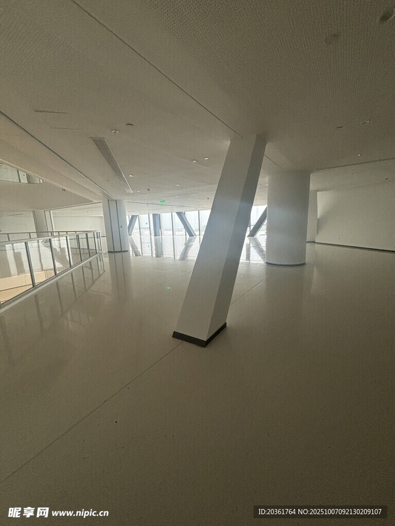 空曠室內(nèi)空間展示